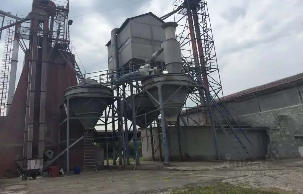 Производственное помещение в Ставропольский край, Изобильненский ... - Фото 1