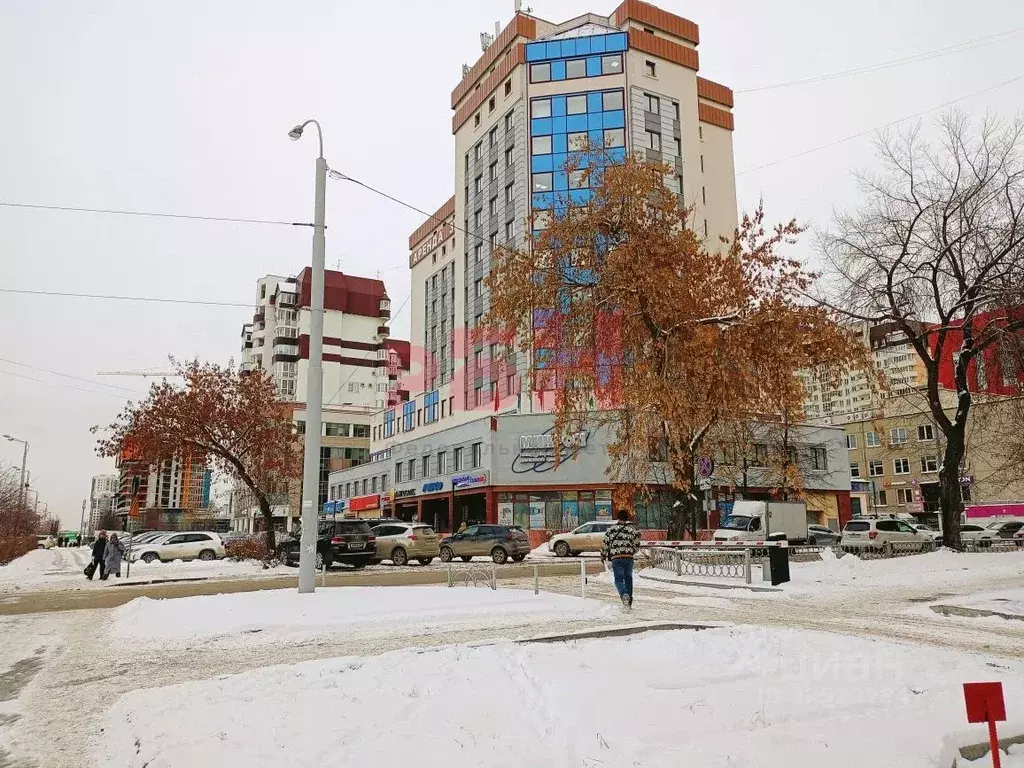 Торговая площадь в Свердловская область, Екатеринбург ул. Челюскинцев, ... - Фото 1