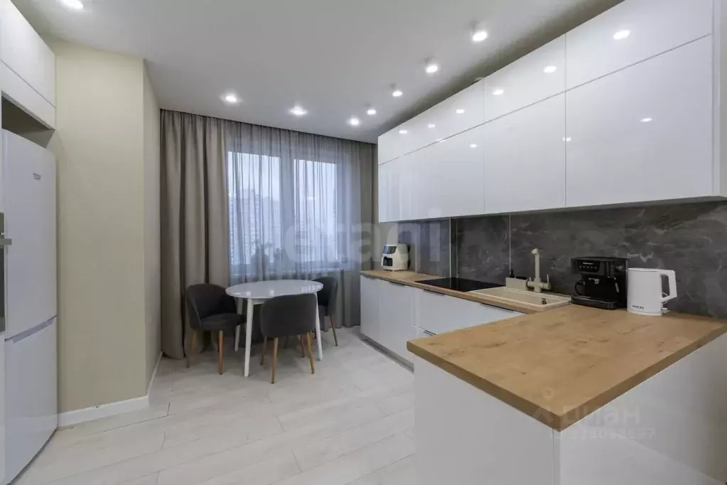 2-к кв. Пермский край, Пермь ул. Карла Модераха, 6 (60.4 м) - Фото 1