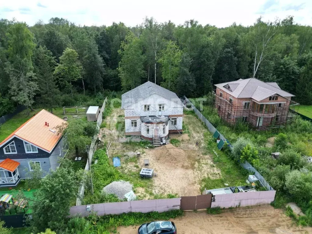 Дом в Калужская область, Перемышльский район, Большие Козлы с/пос, д. ... - Фото 1