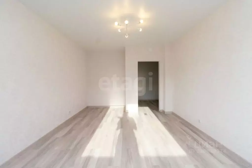 1-к кв. Красноярский край, Красноярск Свердловская ул., 6Л (43.8 м) - Фото 0