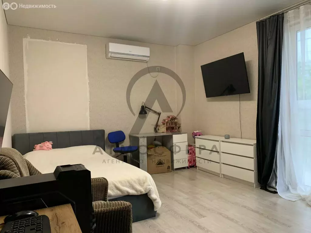 1-комнатная квартира: Туапсе, улица Розы Люксембург, 31 (38 м) - Фото 1