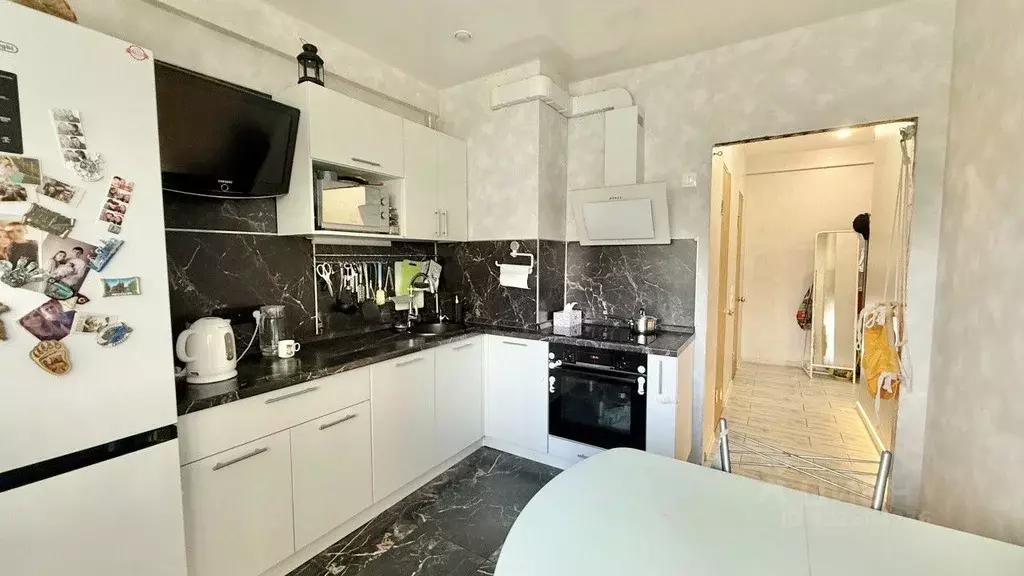 2-к кв. Свердловская область, Первоуральск ул. Ватутина, 72А (53.6 м) - Фото 2