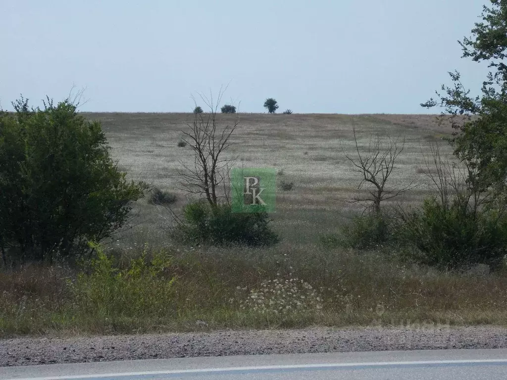 Участок в Крым, Сакский район, с. Ивановка  (6.0 сот.) - Фото 0