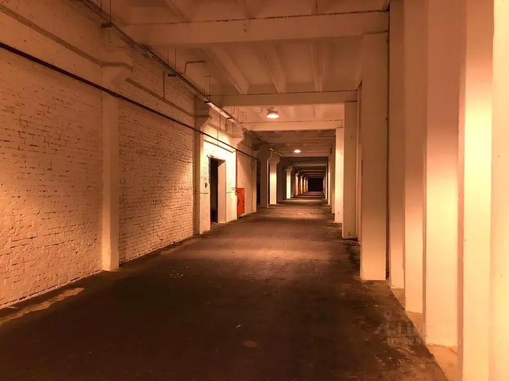 Склад в Ленинградская область, Гатчинский муниципальный округ, пос. ... - Фото 1