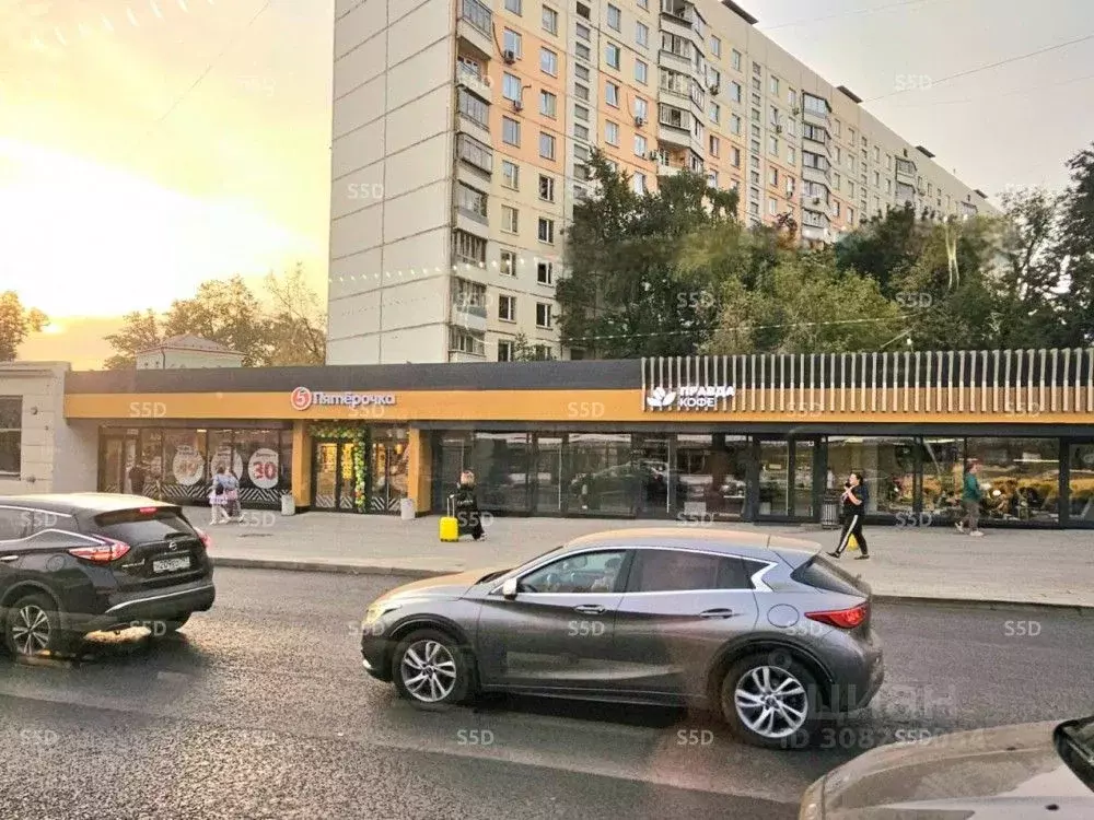 Торговая площадь в Москва Русаковская ул., 25С1 (428 м) - Фото 0