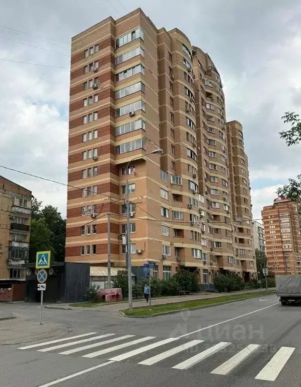 Гараж в Москва Карамышевская наб., 12к1 (19 м) - Фото 1