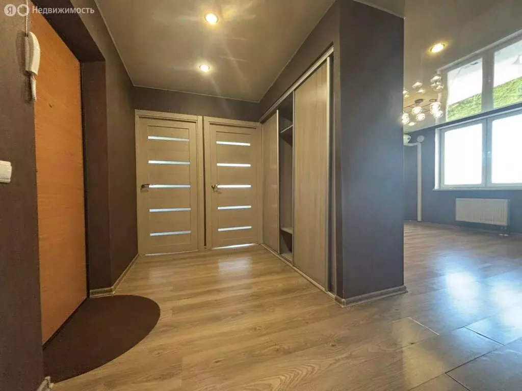 3-комнатная квартира: Екатеринбург, Утренний переулок, 7 (60 м) - Фото 1