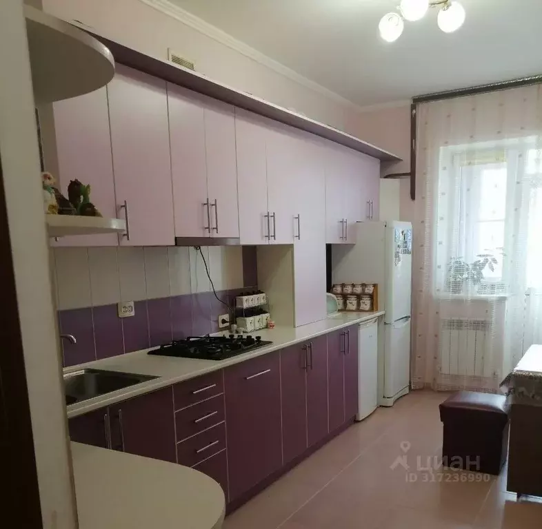 2-к кв. Краснодарский край, Темрюк ул. Анджиевского, 47Ак1 (65.0 м) - Фото 1