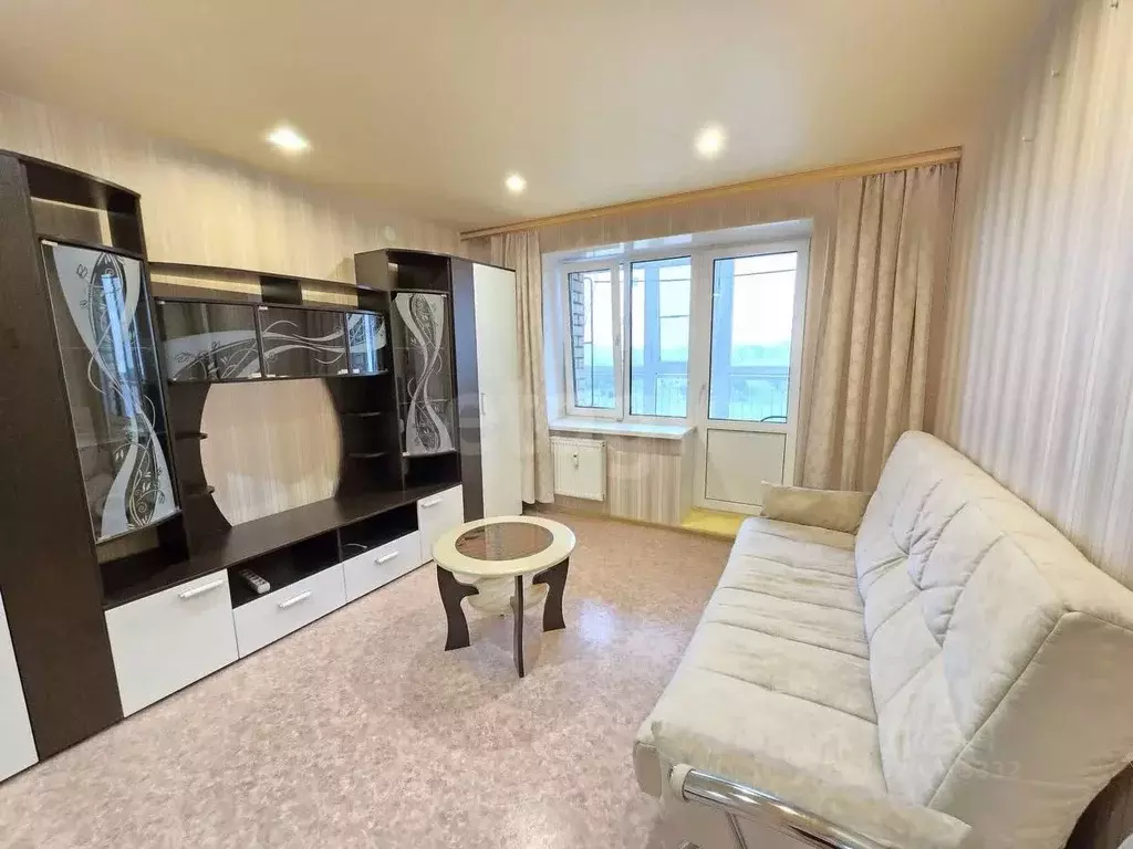 1-к кв. Вологодская область, Череповец ул. Раахе, 56к1 (42.3 м) - Фото 2