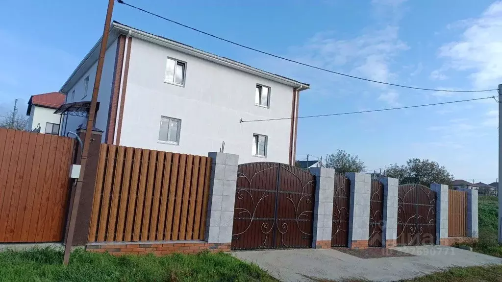 Таунхаус в Краснодарский край, Анапа муниципальный округ, ... - Фото 1