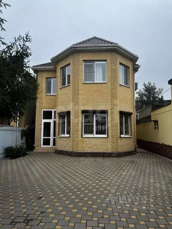 Дом в Ростовская область, Ростов-на-Дону Днепровский пер. (147 м) - Фото 1