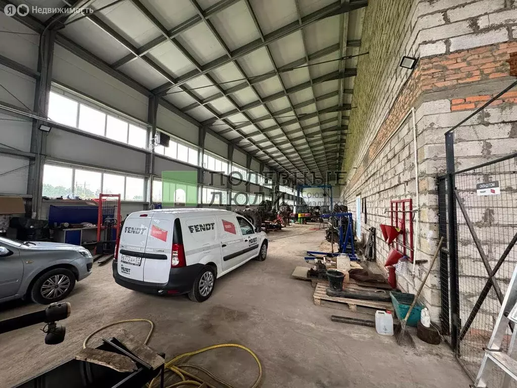 Помещение свободного назначения (1496 м) - Фото 1