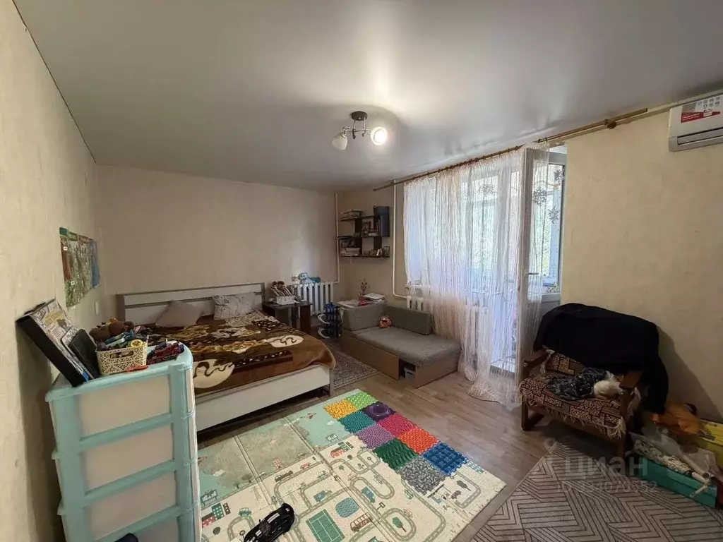1-к кв. Крым, Феодосия ул. Челнокова, 62А (36.7 м) - Фото 1
