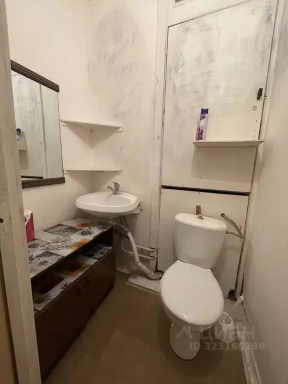 Комната Московская область, Королев ул. Калининградская, 17к2 - Фото 2