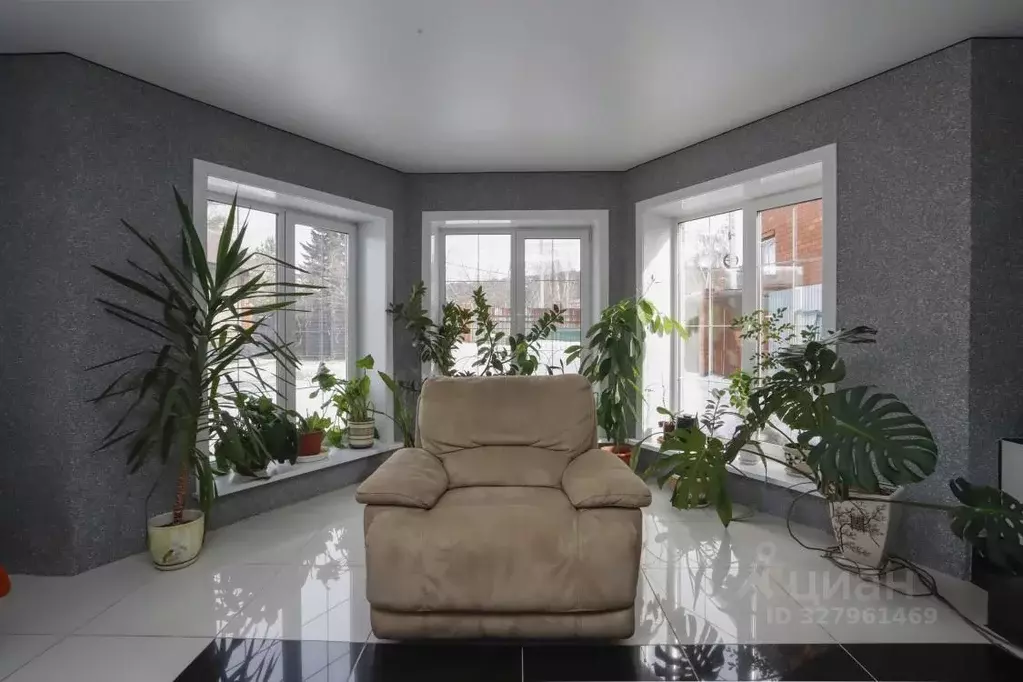 Дом в Иркутская область, Иркутск Еловая ул., 26 (183 м) - Фото 1