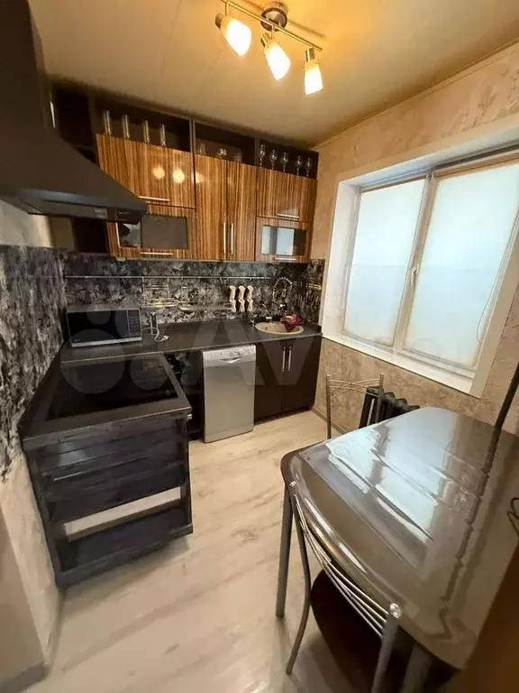 2-к. квартира, 45 м, 1/5 эт. - Фото 0