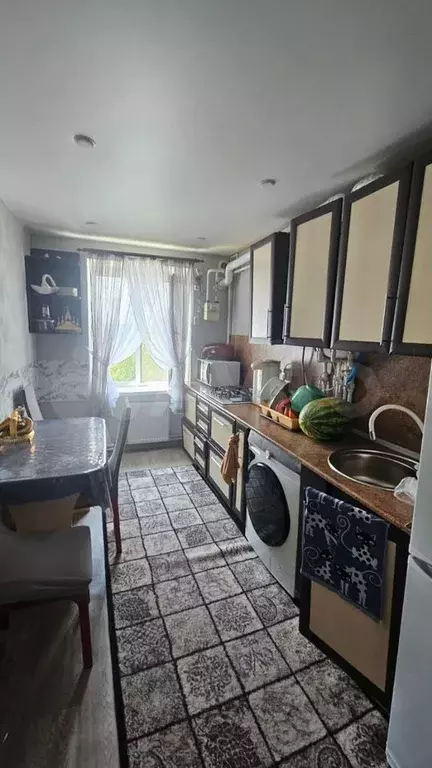 2-к. квартира, 56 м, 5/5 эт. - Фото 1