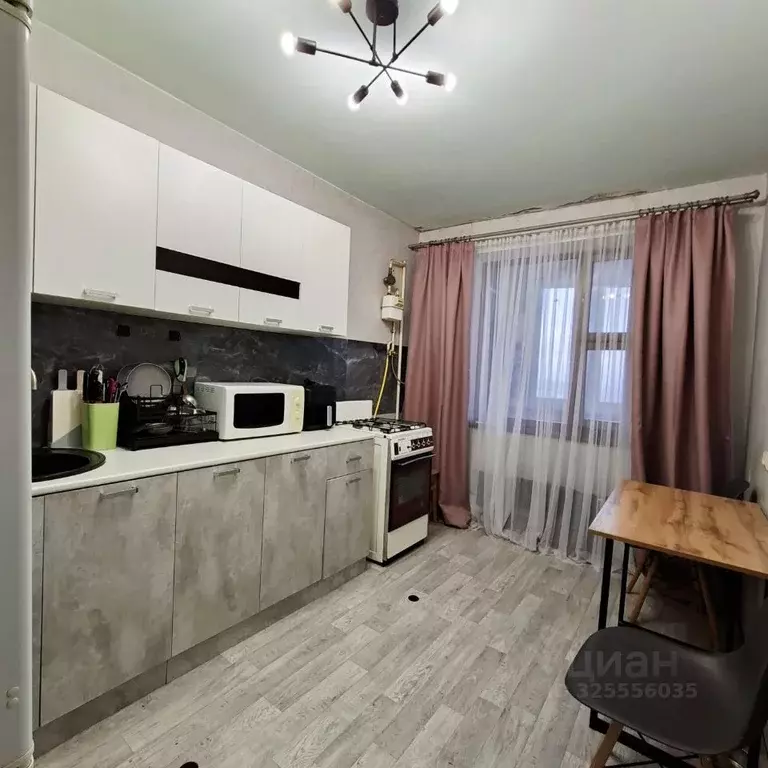 3-к кв. Крым, Керчь ш. Героев Сталинграда, 52/1 (67.0 м) - Фото 2