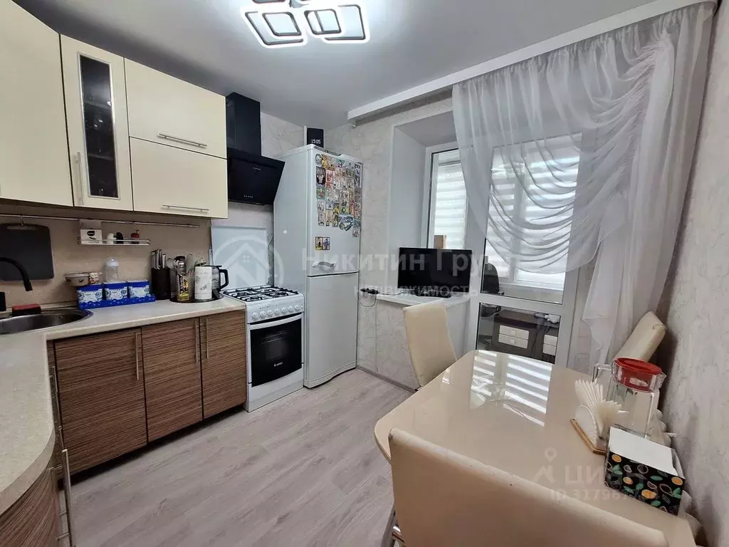 2-к кв. Нижегородская область, Бор ул. Пушкина, 51 (50.7 м) - Фото 0