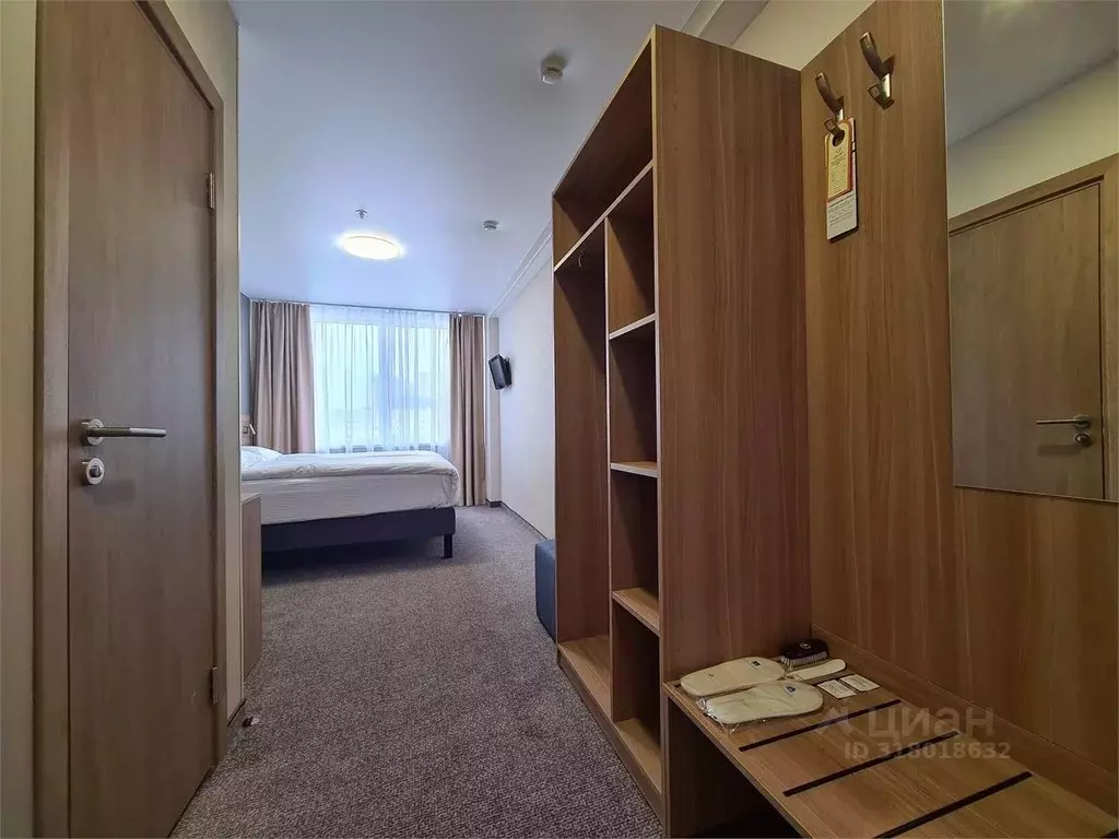 Комната Новгородская область, Валдай Молотковская ул., 2 (13.0 м) - Фото 1