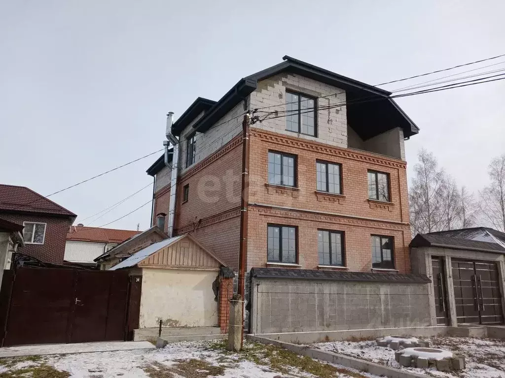 Дом в Ставропольский край, Пятигорск Рабоче-крестьянская ул. (448 м) - Фото 1