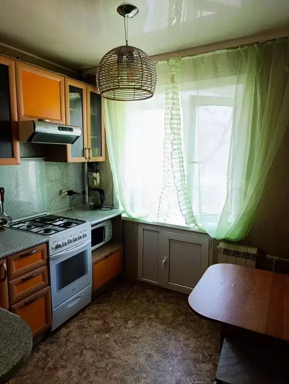 2-к. квартира, 40 м, 2/5 эт. - Фото 1