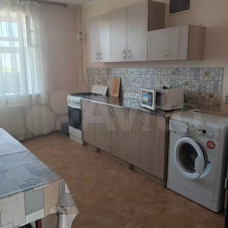 2-к. квартира, 60 м, 6/9 эт. - Фото 0