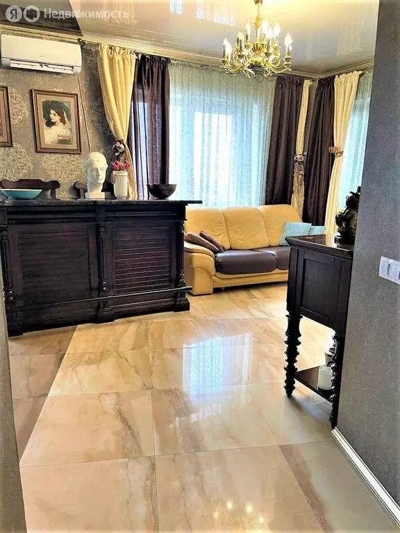 3-комнатная квартира: Брянск, Трудовая улица, 5 (90 м) - Фото 1