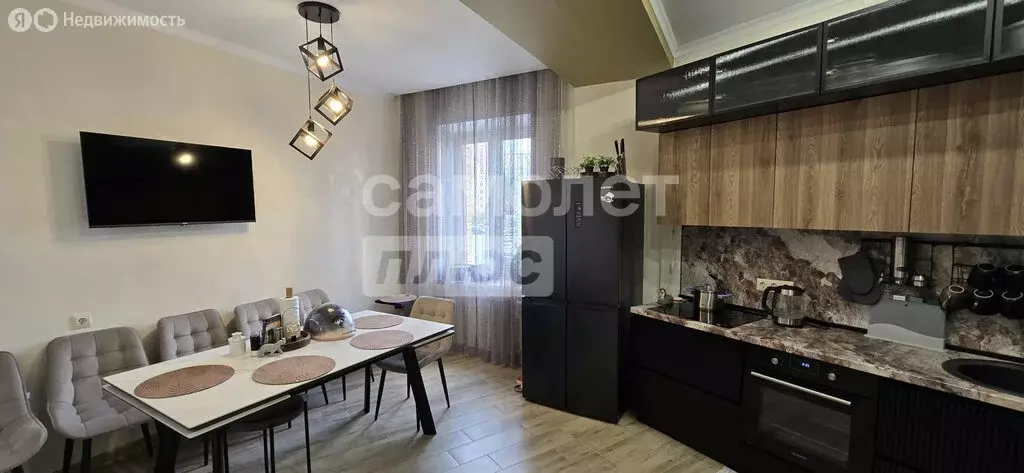 3-комнатная квартира: Челябинск, проспект Победы, 238 (120.5 м) - Фото 0