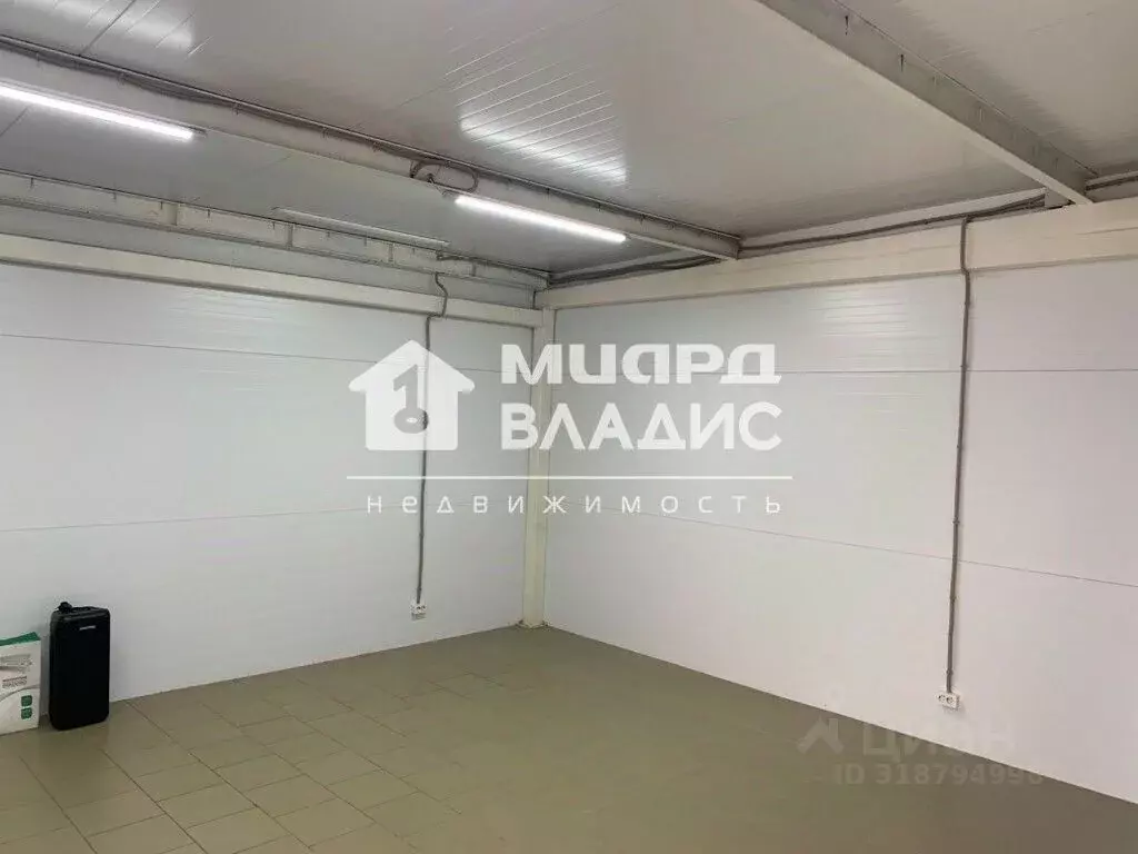 Помещение свободного назначения в Омская область, Омск пос. 40 лет ... - Фото 1