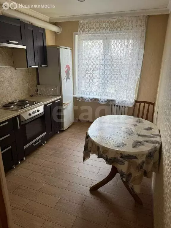 3-комнатная квартира: Владикавказ, улица Астана Кесаева, 13 (77 м) - Фото 0