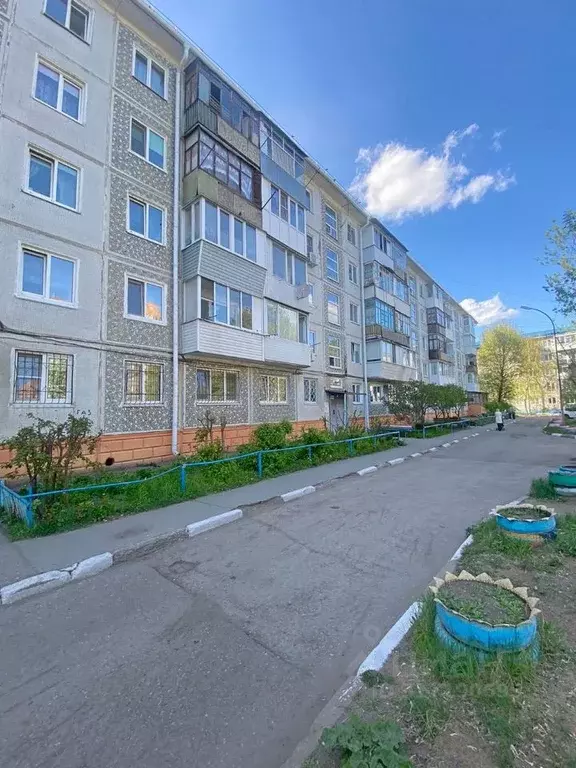 4-к кв. Омская область, Омск Заозерный мкр, просп. Менделеева, 24А ... - Фото 0