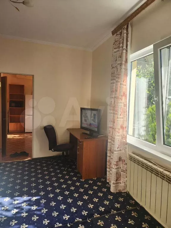 1-к. квартира, 60 м, 1/1 эт. - Фото 1