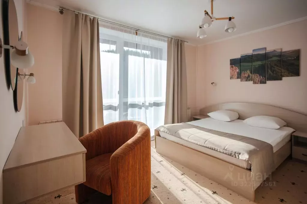 Комната Алтай, Чемальский район, с. Чемал Уожанская ул., 58 (33.0 м) - Фото 1