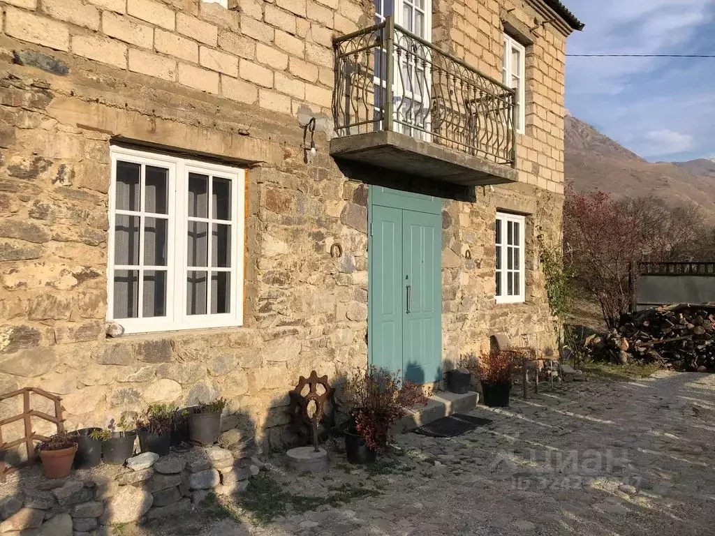 Дом в Кабардино-Балкария, Черекский район, с. Верхняя Балкария ул. ... - Фото 2