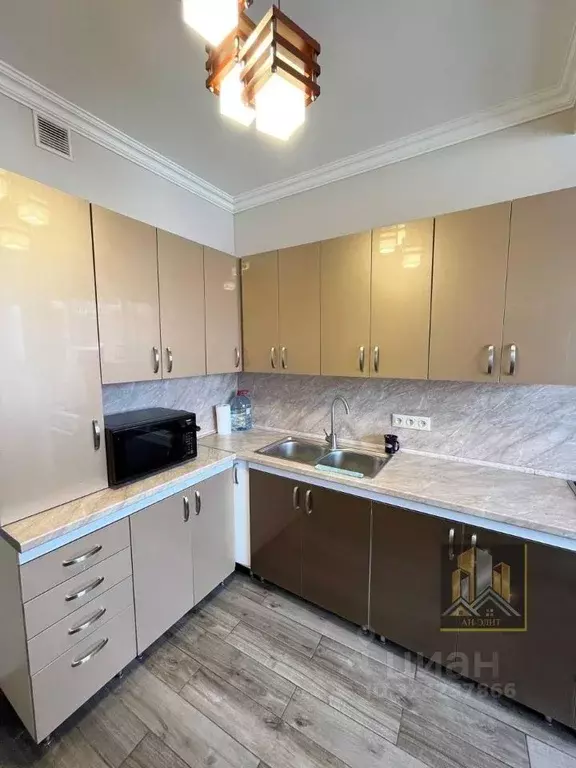 2-к кв. Татарстан, Казань ул. Энергетиков, 9 (42.0 м) - Фото 1