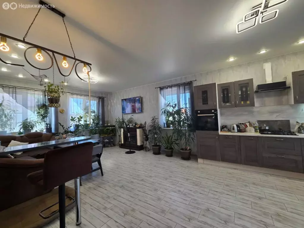 Дом в Ярославский муниципальный округ, деревня Коробово, 29А (210 м) - Фото 1