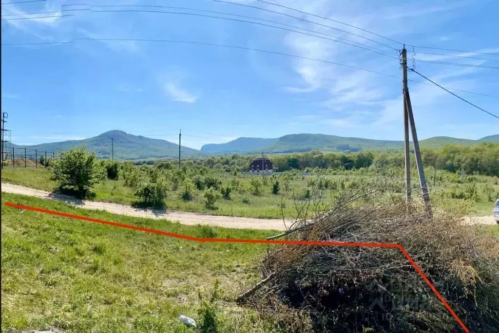 Участок в Севастополь с. Орлиное, пер. Западный, 6 (14.0 сот.) - Фото 0