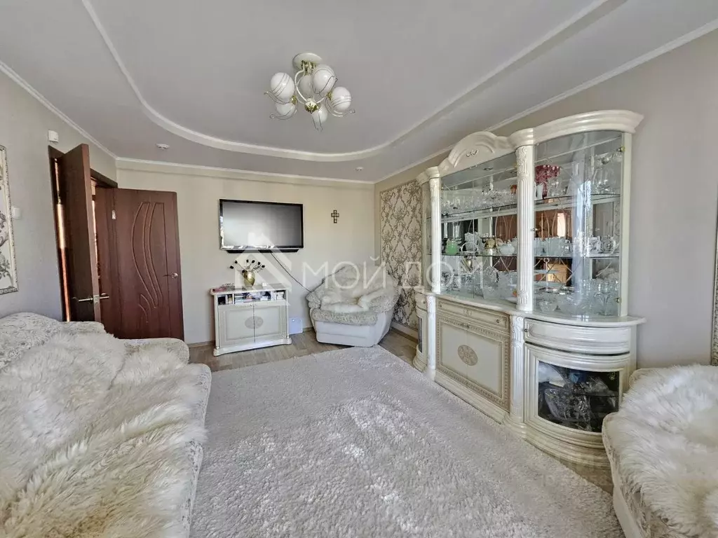 3-к кв. Сахалинская область, Южно-Сахалинск Ангарский пер., 4 (66.8 м) - Фото 2