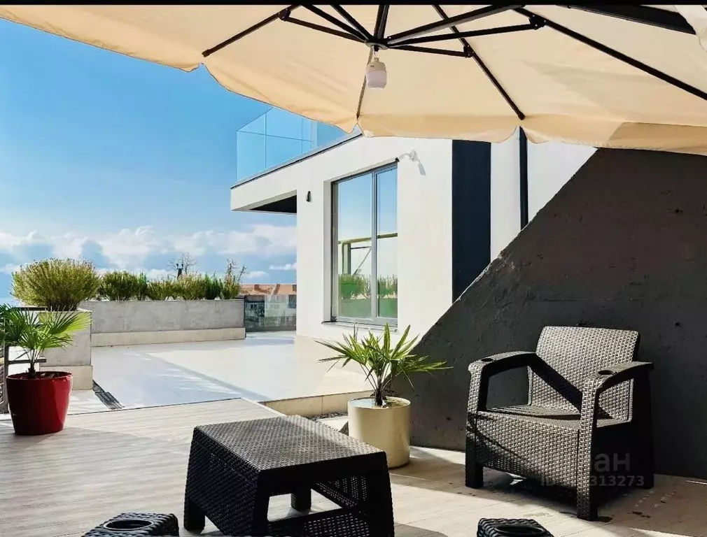 Дом в Краснодарский край, Сочи Адлер жилрайон, ул. Гвардейская (250 м) - Фото 2