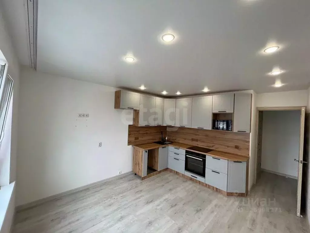 2-к кв. Тюменская область, Тюмень ул. Новоселов, 109 (53.8 м) - Фото 1