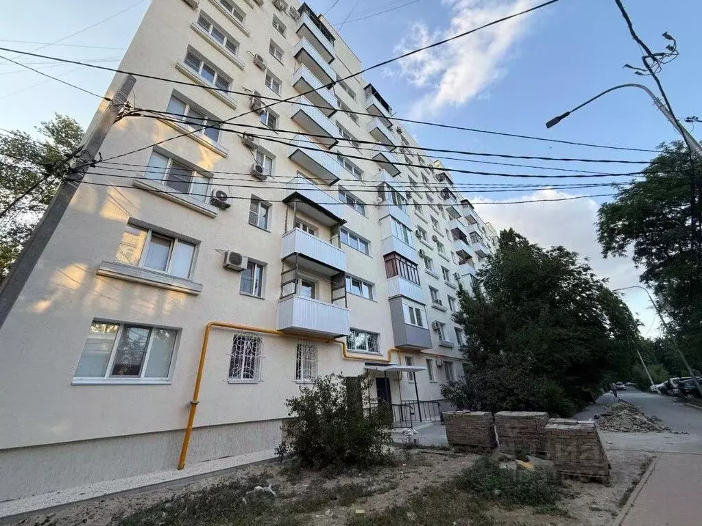 3-к кв. Волгоградская область, Волгоград ул. Маршала Еременко, 78 ... - Фото 0