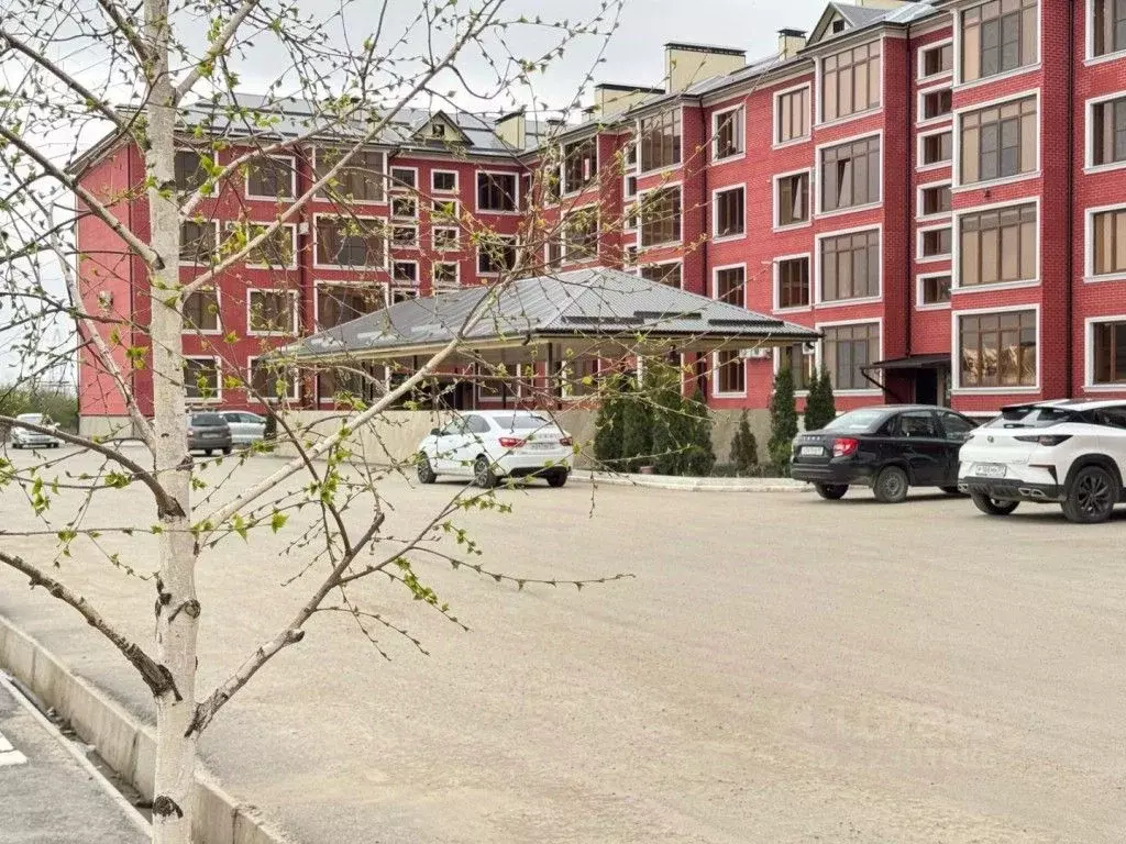1-к кв. Кабардино-Балкария, Нальчик ул. Шогенова, 77 (45.0 м) - Фото 0