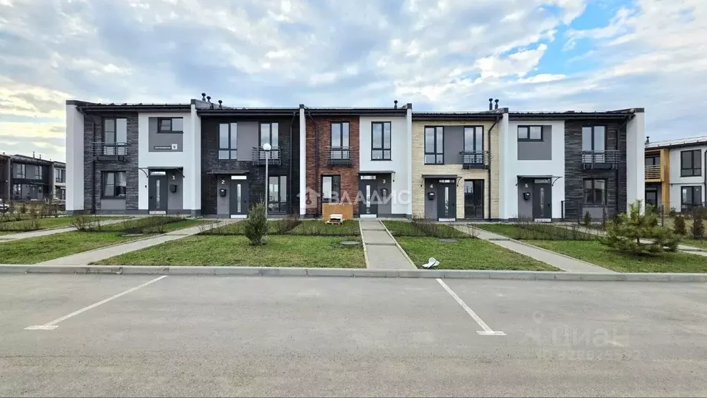 3-к кв. Липецкая область, Липецкий муниципальный округ, с. Ленино ул. ... - Фото 1