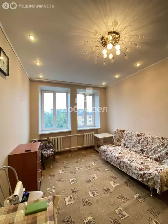 1к в 3-комнатной квартире (19 м) - Фото 0