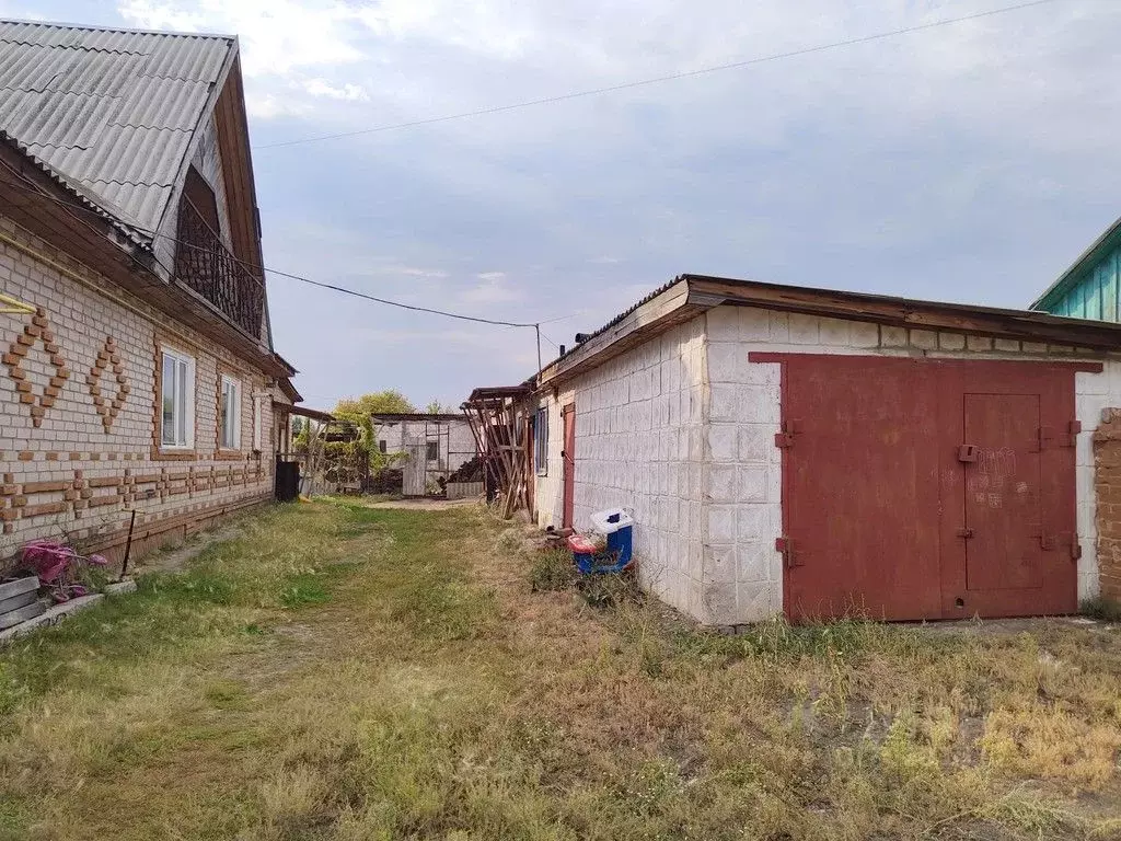 Дом в Омская область, Омский район, Ачаирское с/пос, пос. Набережный . - Фото 1