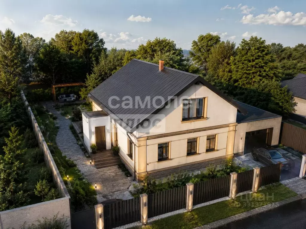Дом в Воронежская область, Воронеж ул. Академика Королева, 19 (56 м) - Фото 1
