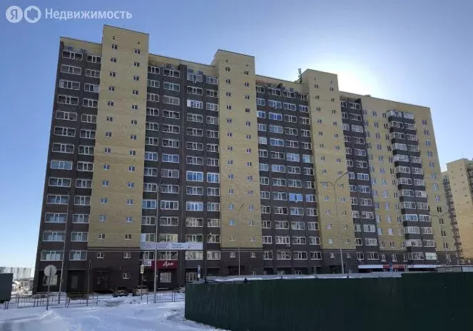 2-комнатная квартира: Тюмень, Линейная улица, 15 (72 м) - Фото 1
