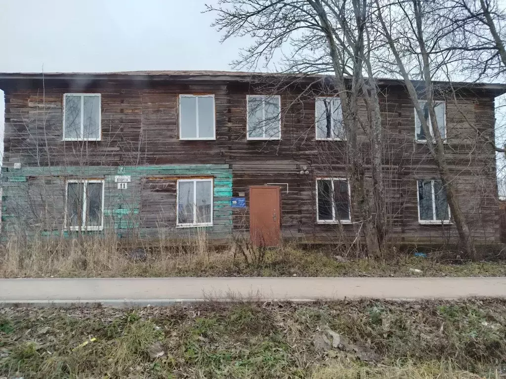 Помещение свободного назначения в Пермский край, пос. Куеда ул. ... - Фото 1